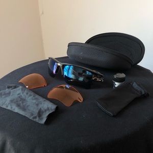 Oakley Fast Jacket XL Comes w Case Polzarized Lens